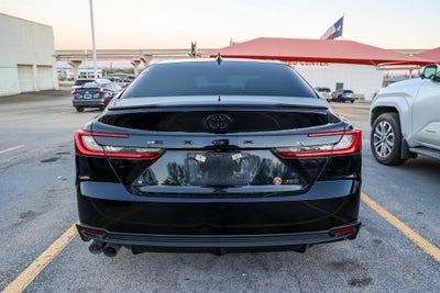 2025 Toyota CAMRY SE