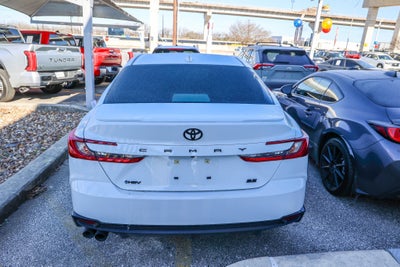 2025 Toyota CAMRY SE