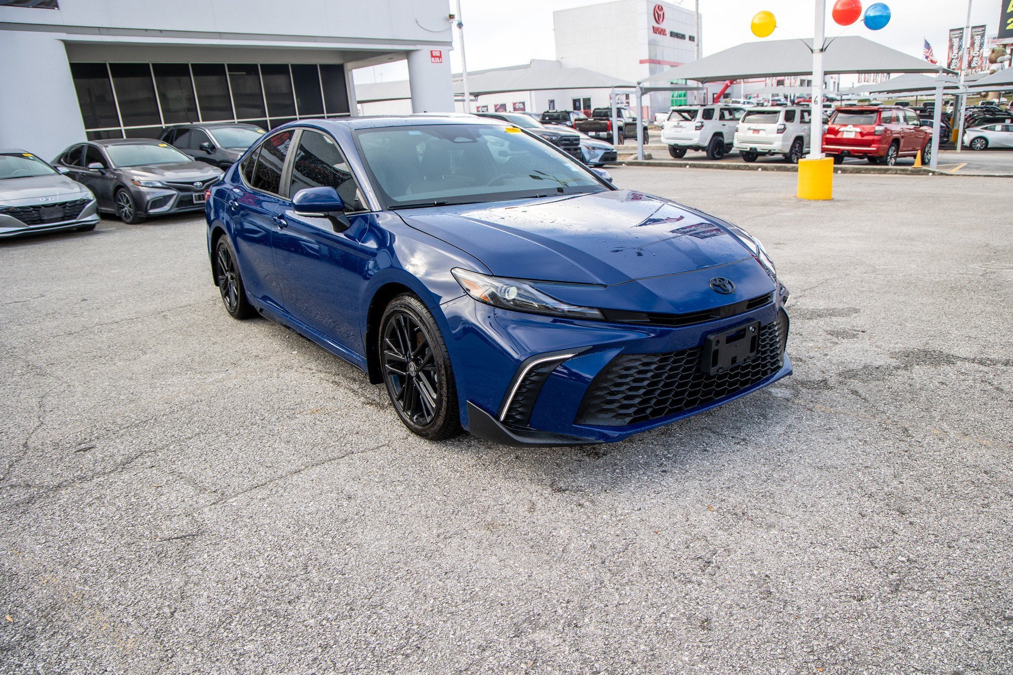 2025 Toyota CAMRY SE