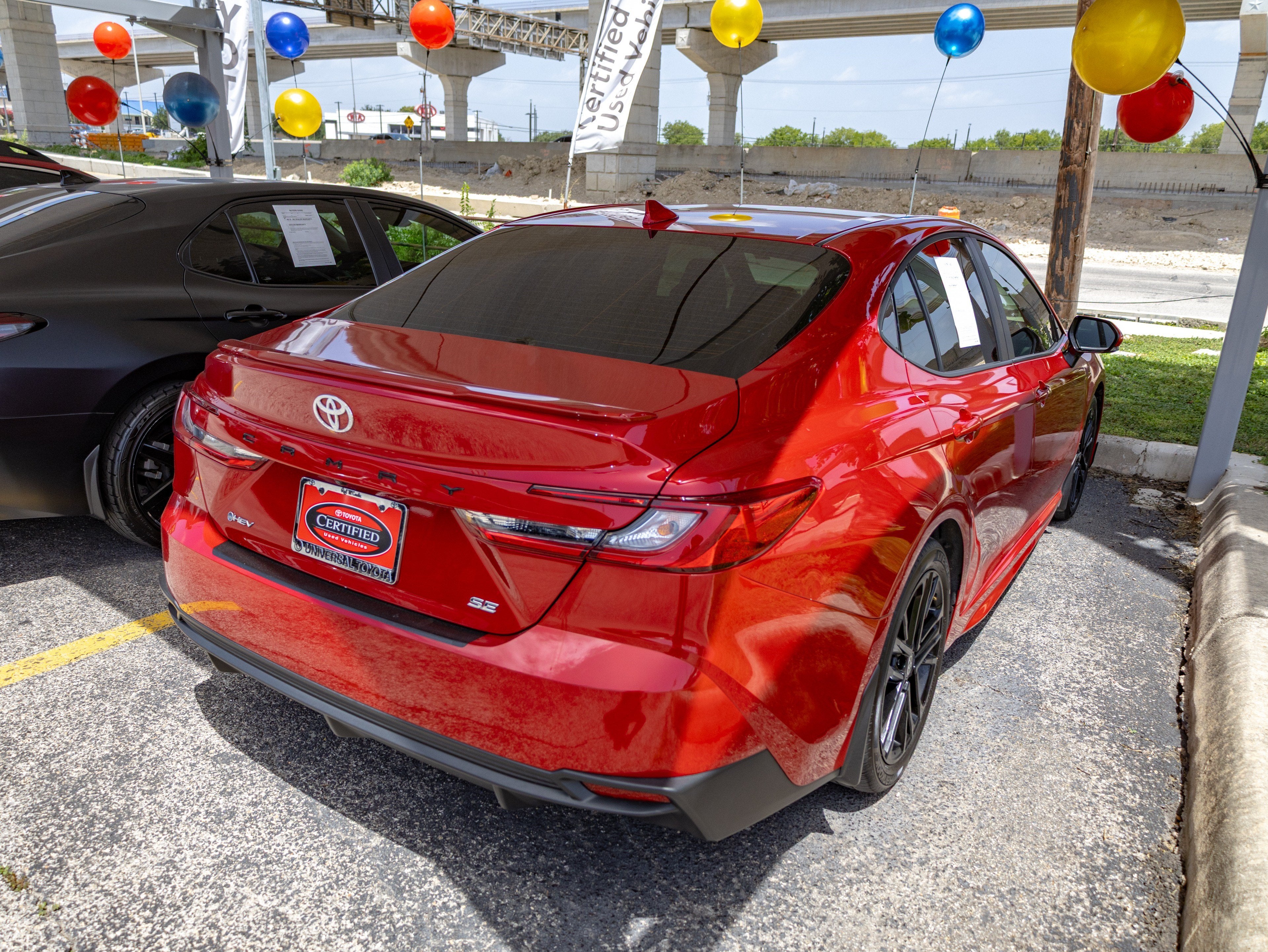 2025 Toyota Camry SE