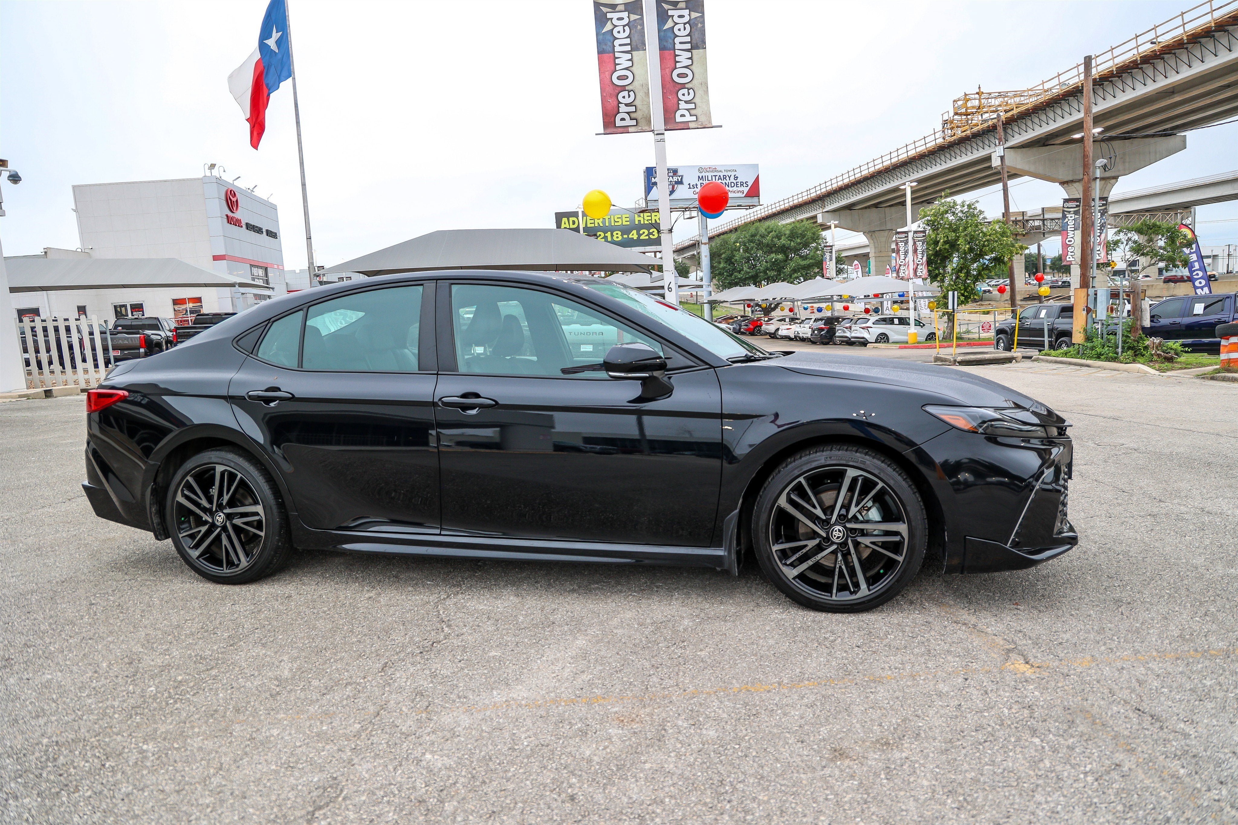2025 Toyota CAMRY XSE