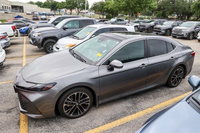 2025 Toyota Camry XLE