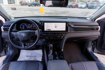 2025 Toyota Camry XLE