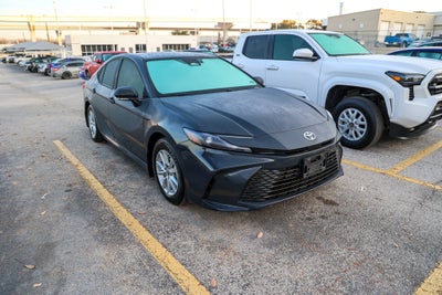 2025 Toyota CAMRY LE