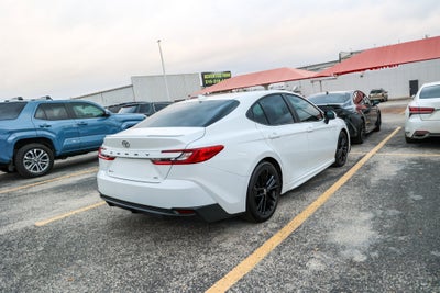 2025 Toyota CAMRY SE