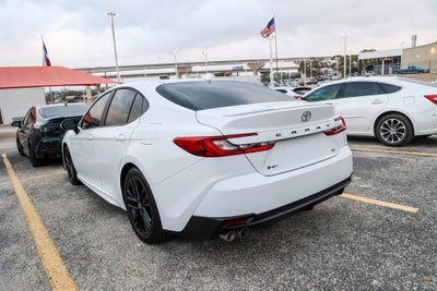 2025 Toyota CAMRY SE