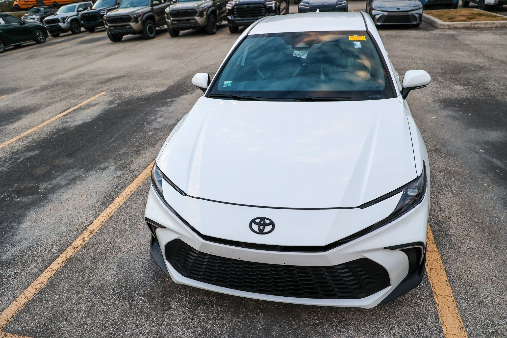 2025 Toyota Camry SE
