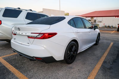 2025 Toyota CAMRY SE