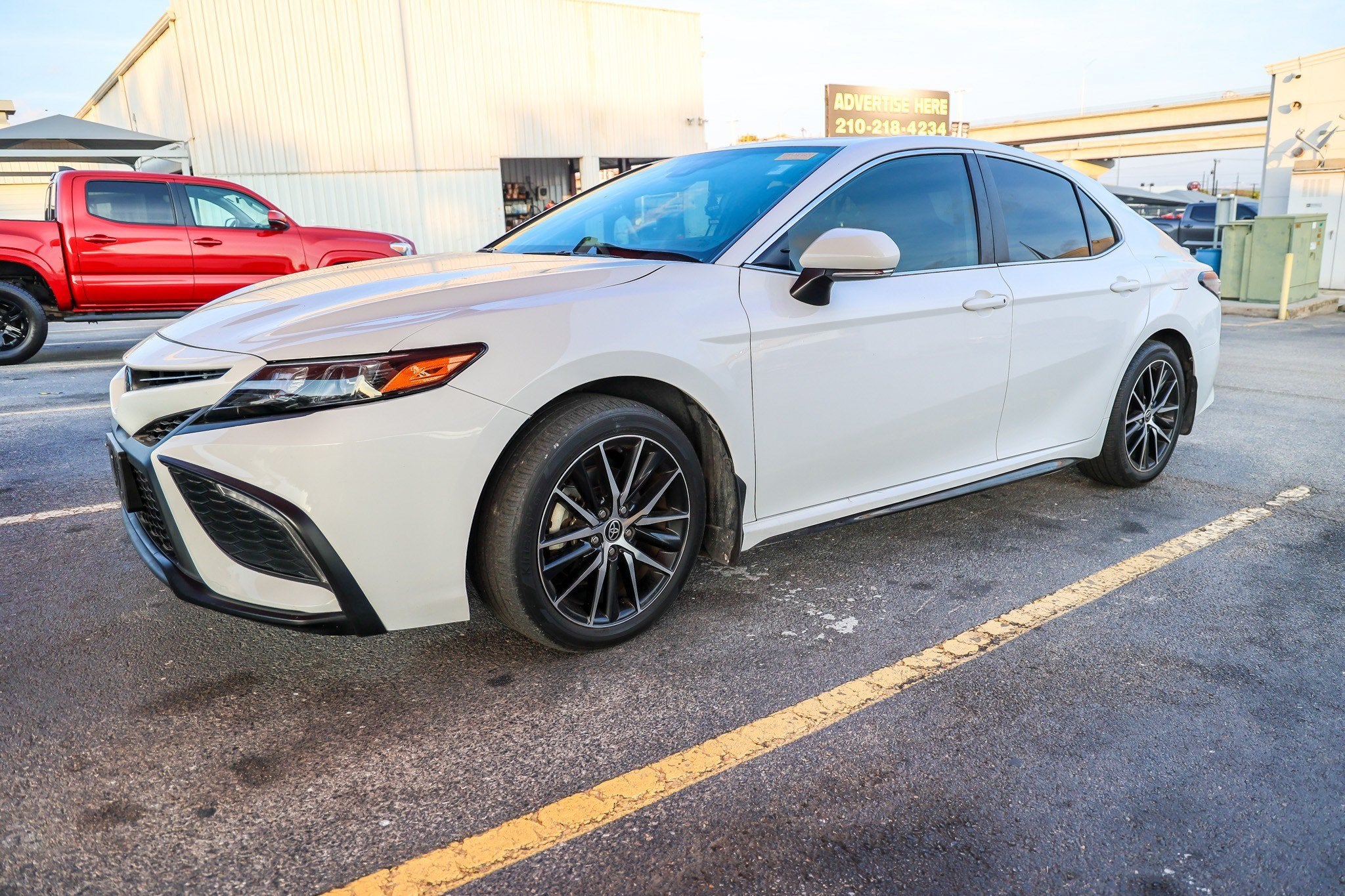 2023 Toyota Camry SE