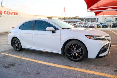 2023 Toyota Camry SE