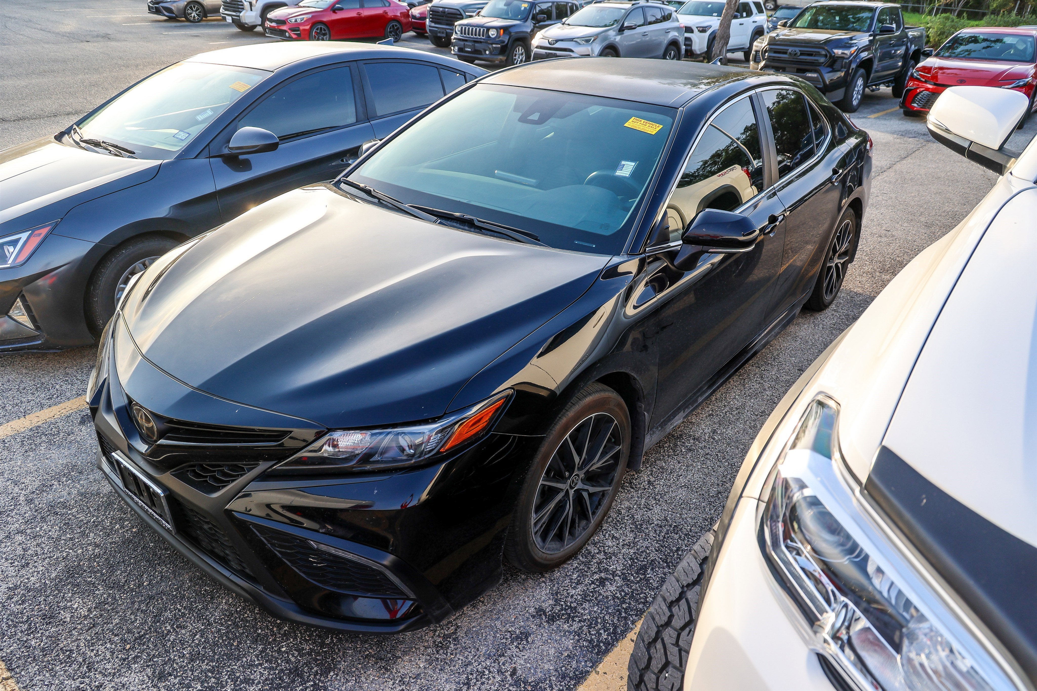 2024 Toyota Camry SE