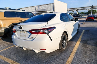 2024 Toyota Camry Hybrid Hybrid SE