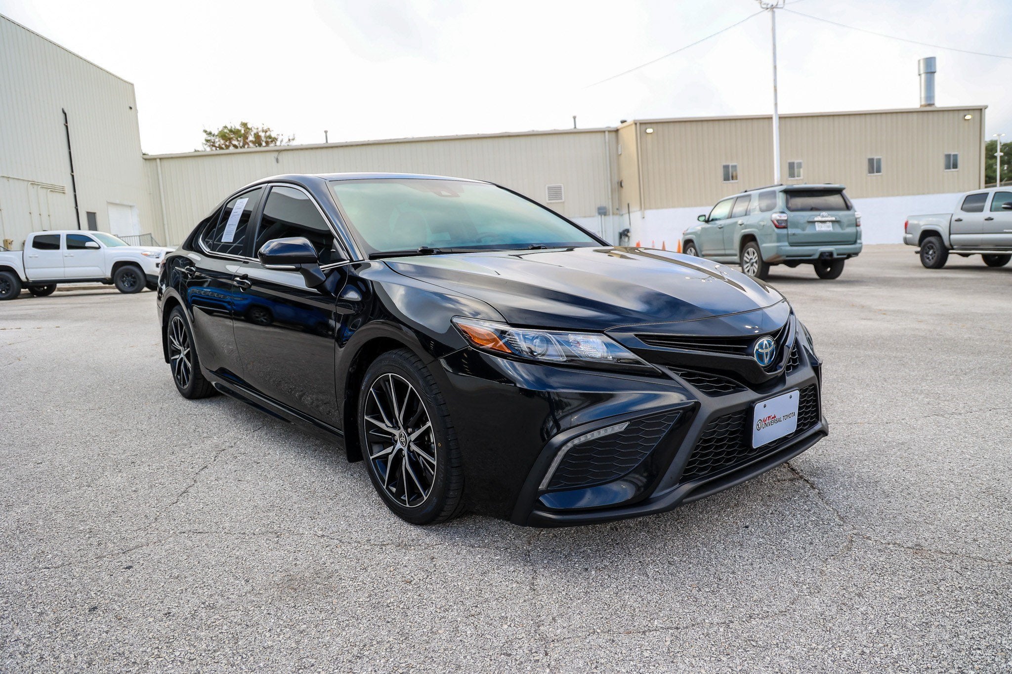2024 Toyota Camry Hybrid Hybrid SE