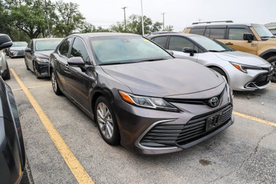 2024 Toyota CAMRY LE