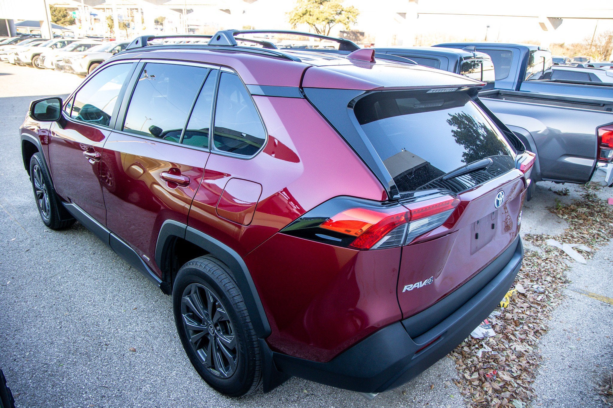 2024 Toyota RAV4 HYBRID Hybrid XLE Premium