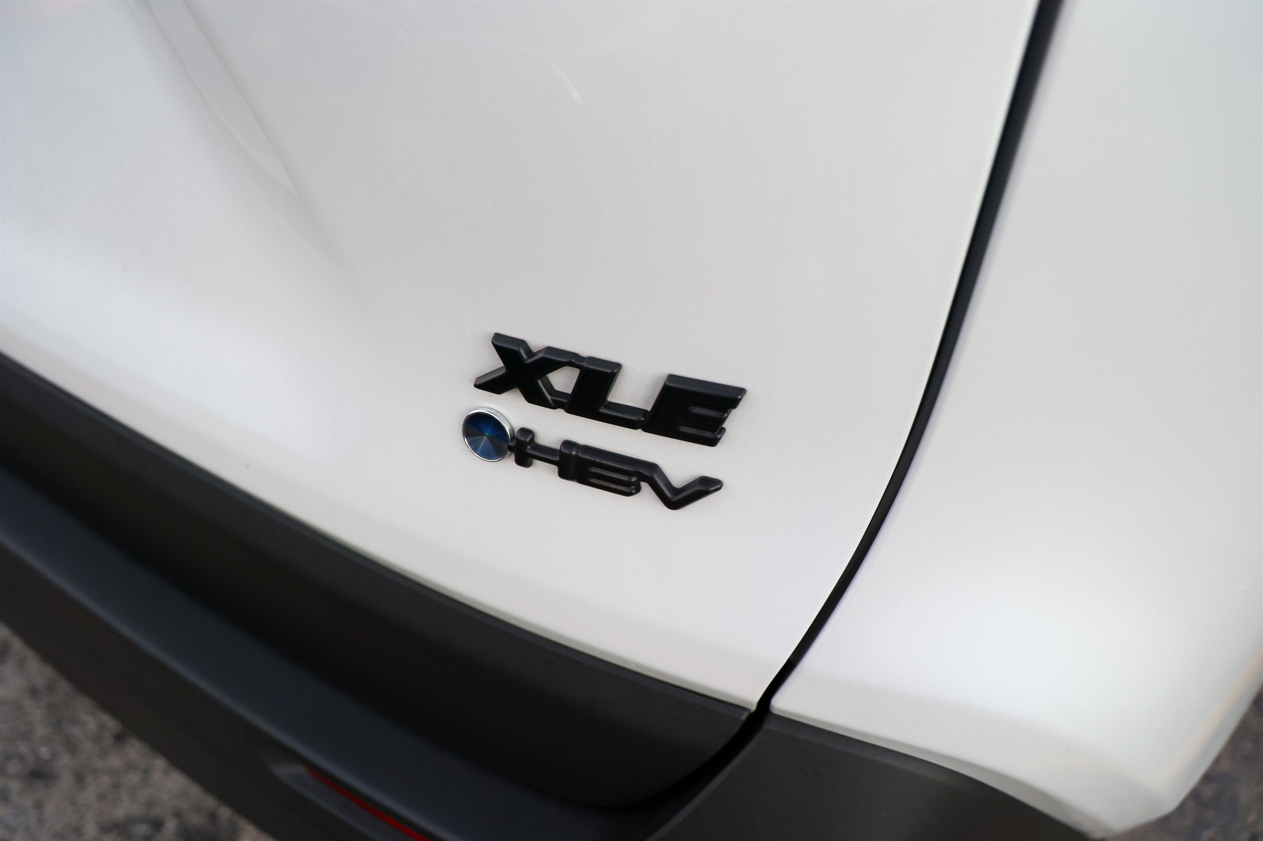 2025 Toyota RAV4 Hybrid XLE Premium