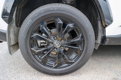 2024 Toyota RAV4 HYBRID Hybrid XSE