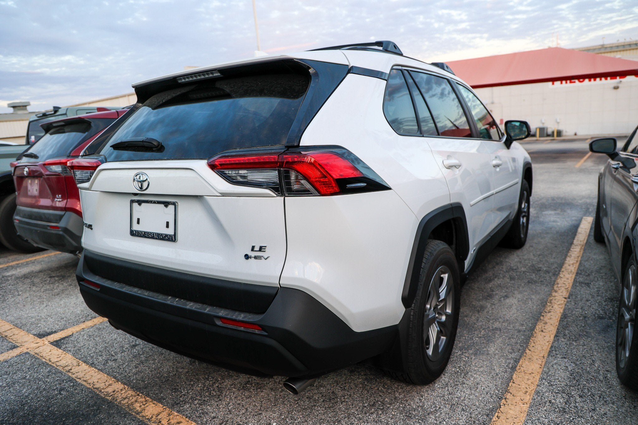 2025 Toyota RAV4 Hybrid Hybrid LE