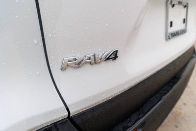 2025 Toyota RAV4 HYBRID Hybrid LE