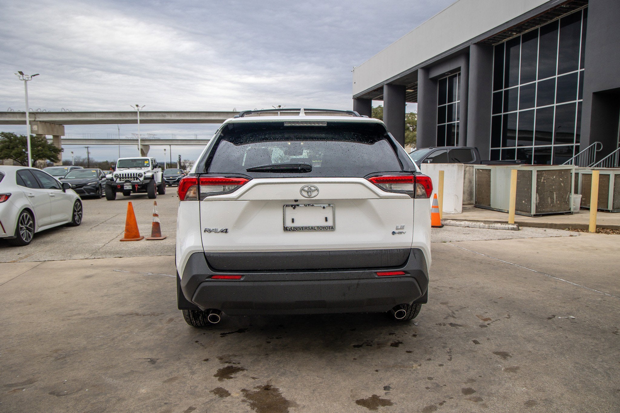 2025 Toyota RAV4 HYBRID Hybrid LE