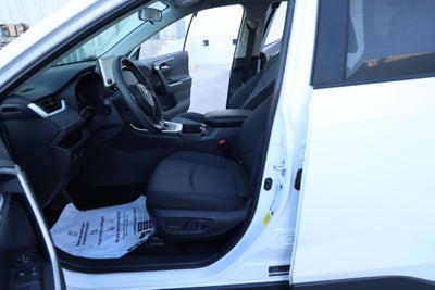 2025 Toyota RAV4 HYBRID Hybrid XLE