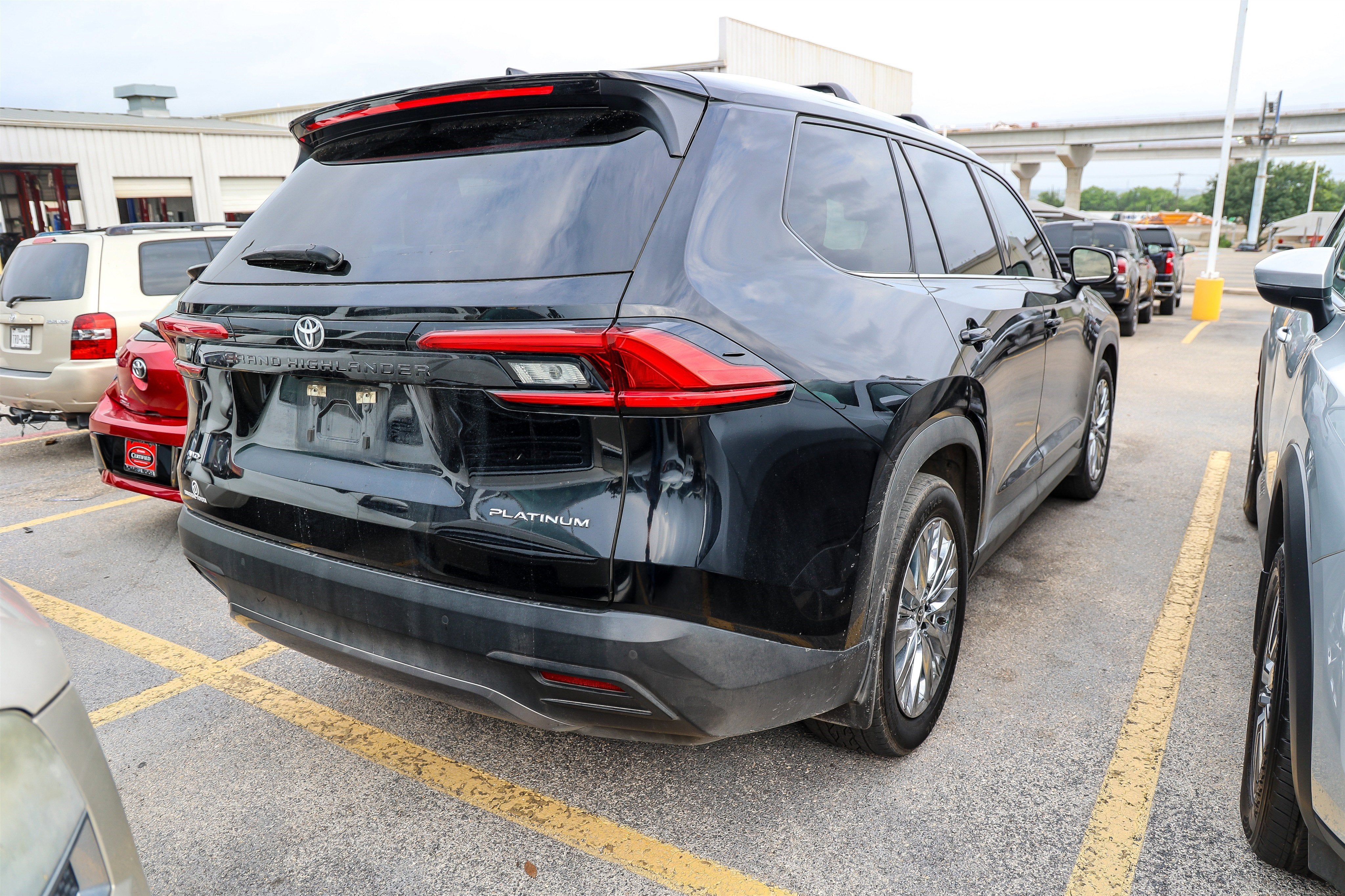 2024 Toyota Grand Highlander Platinum