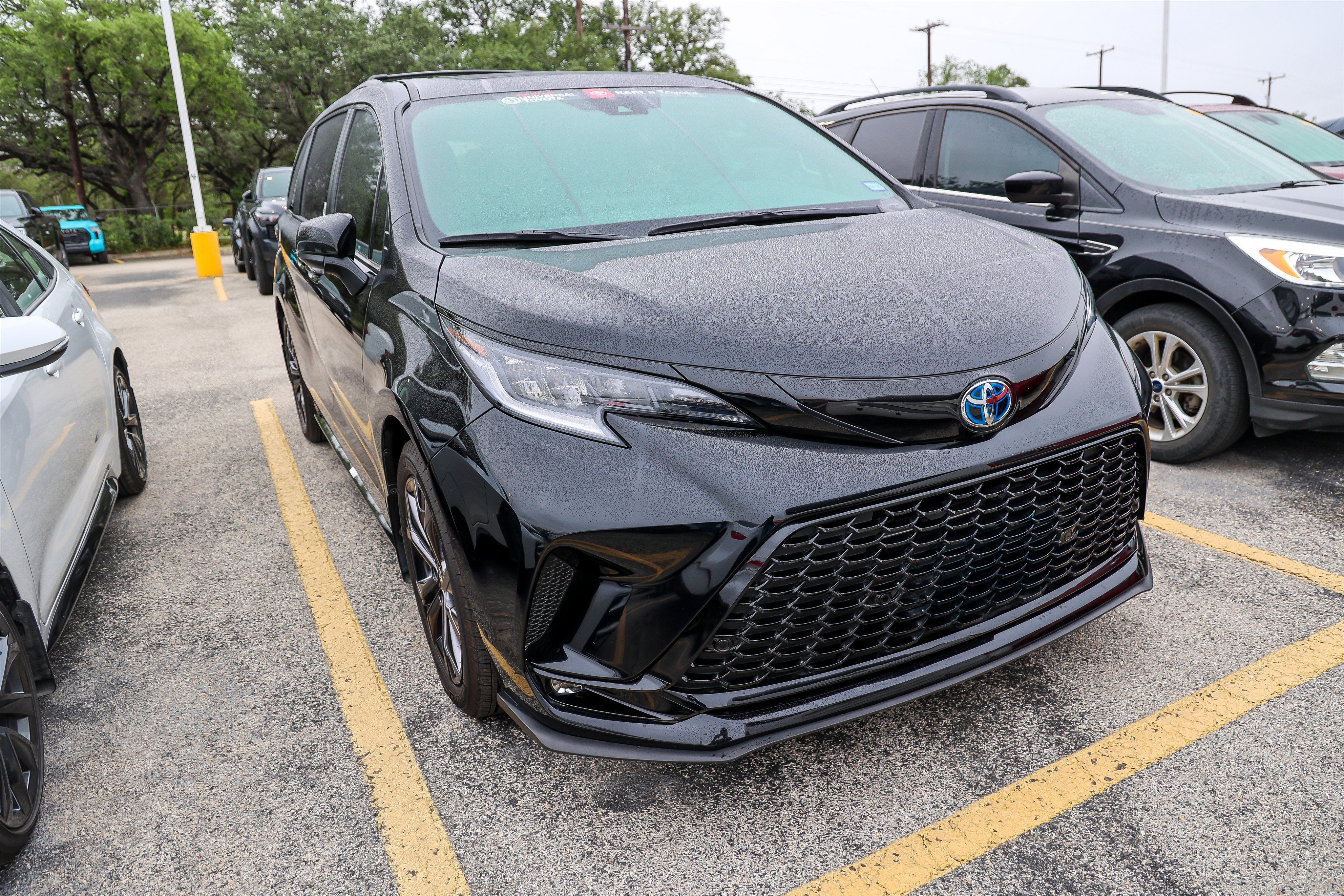 2025 Toyota Sienna XSE