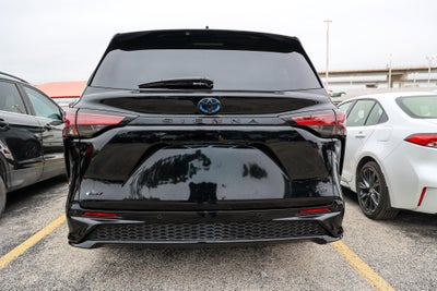 2025 Toyota Sienna XSE