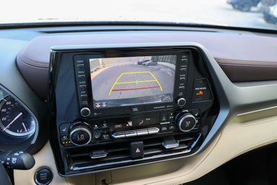 2022 Toyota Highlander Limited