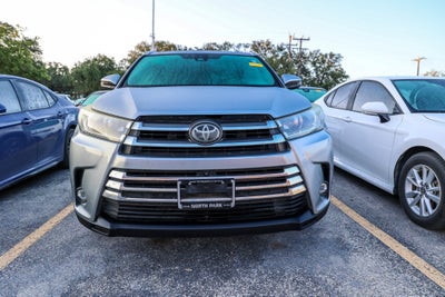 2019 Toyota Highlander Limited Platinum