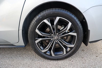 2025 Toyota Sienna Platinum