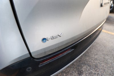2025 Toyota Sienna Platinum