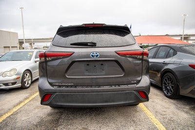 2022 Toyota Highlander Hybrid Hybrid Bronze Edition