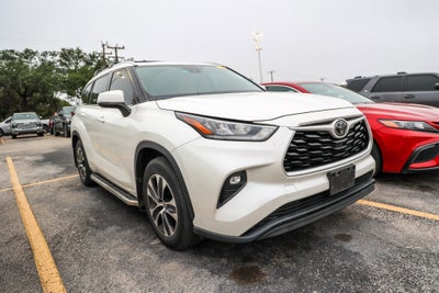 2020 Toyota Highlander XLE