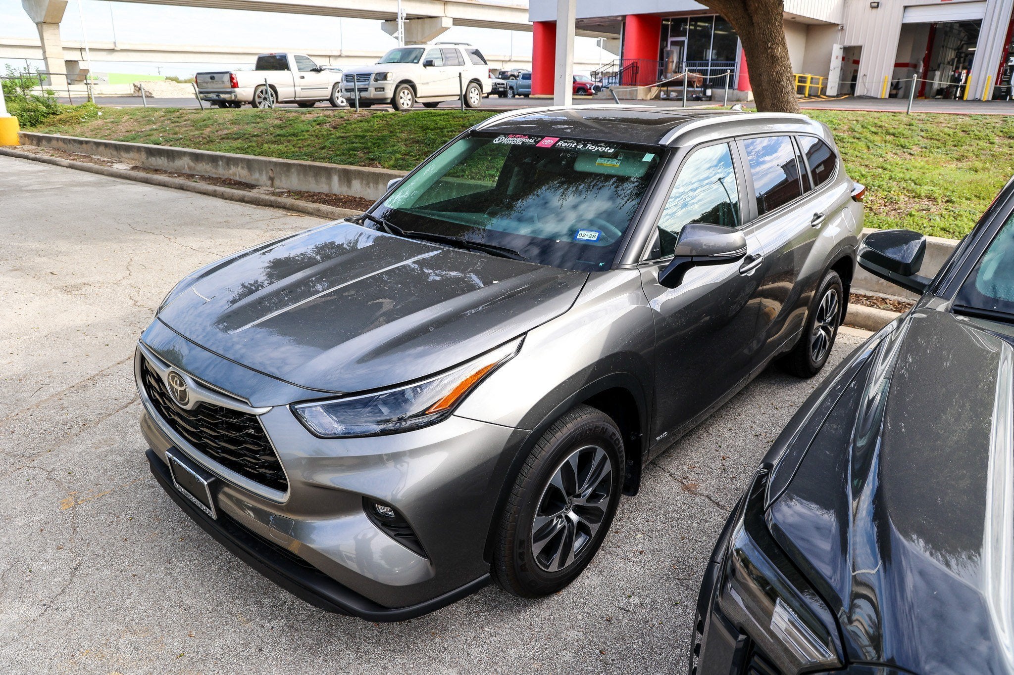 2026 Toyota Highlander Hybrid Hybrid XLE