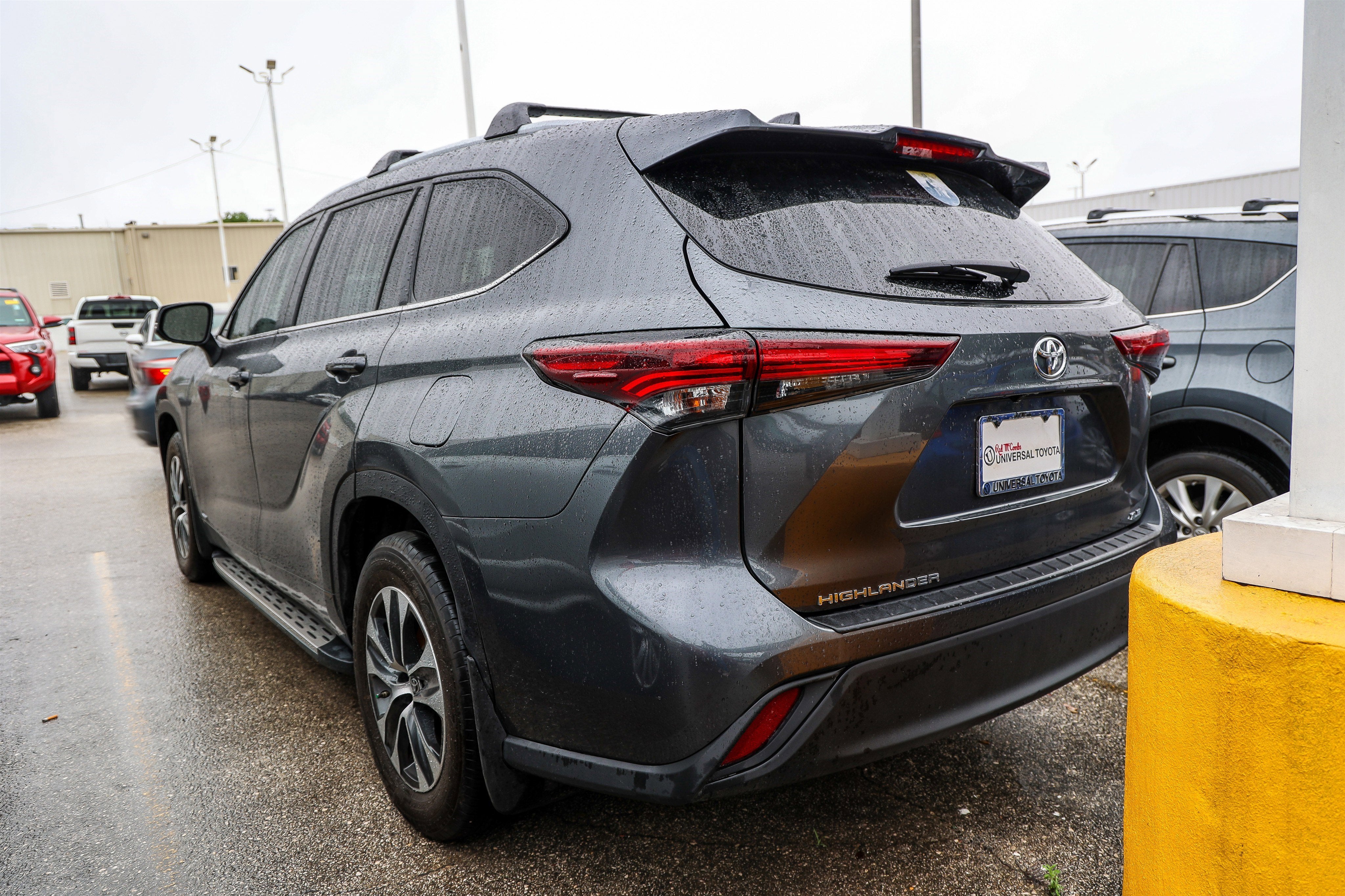 2025 Toyota HIGHLANDER HEV Hybrid XLE