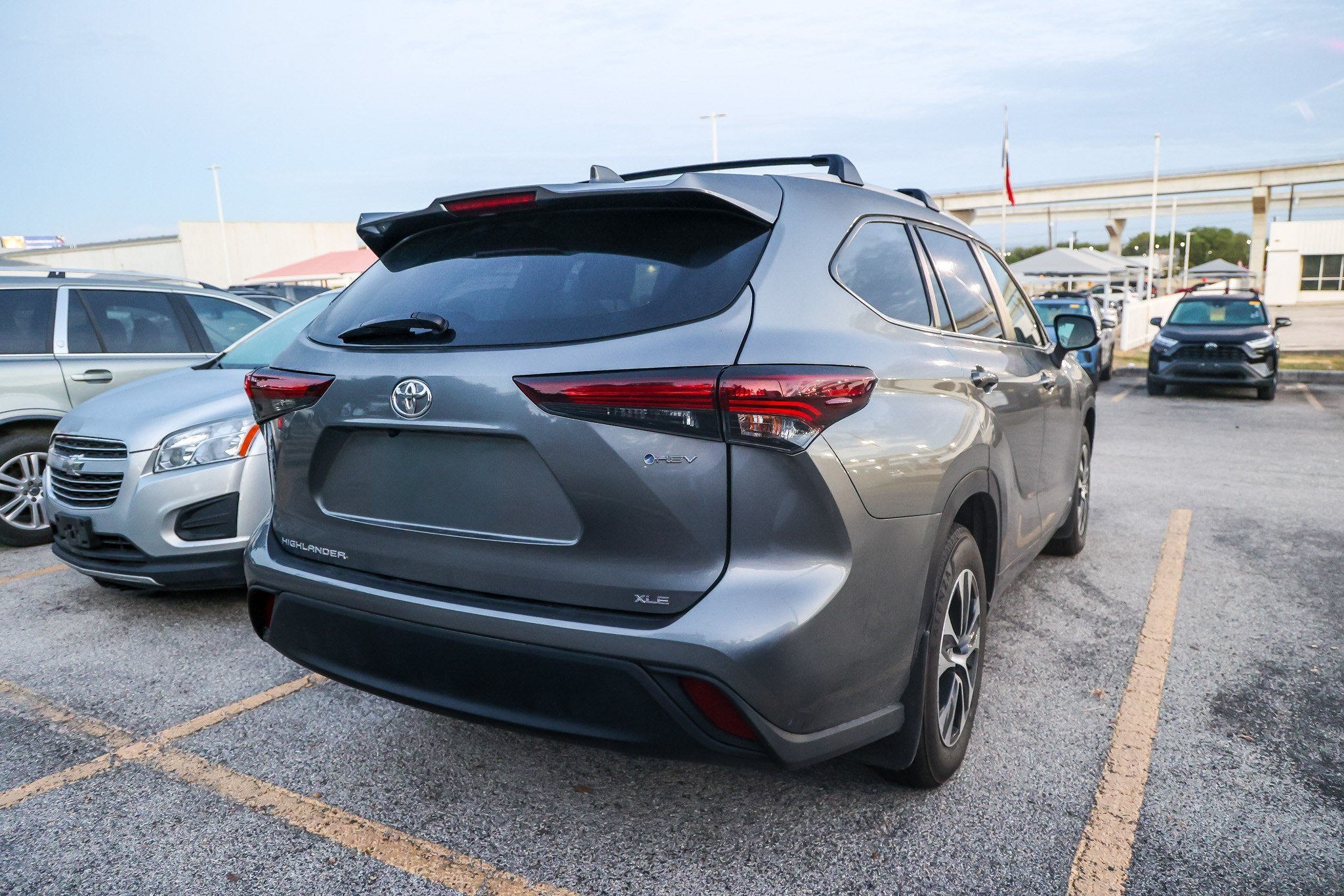 2026 Toyota Highlander Hybrid Hybrid XLE