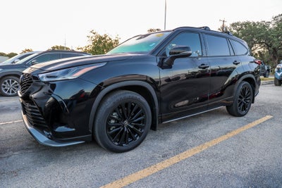 2024 Toyota Highlander XSE