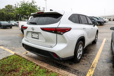 2024 Toyota HIGHLANDER LE