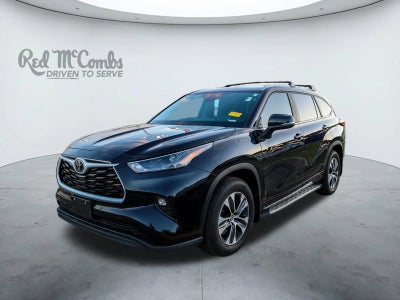 2025 Toyota HIGHLANDER XLE