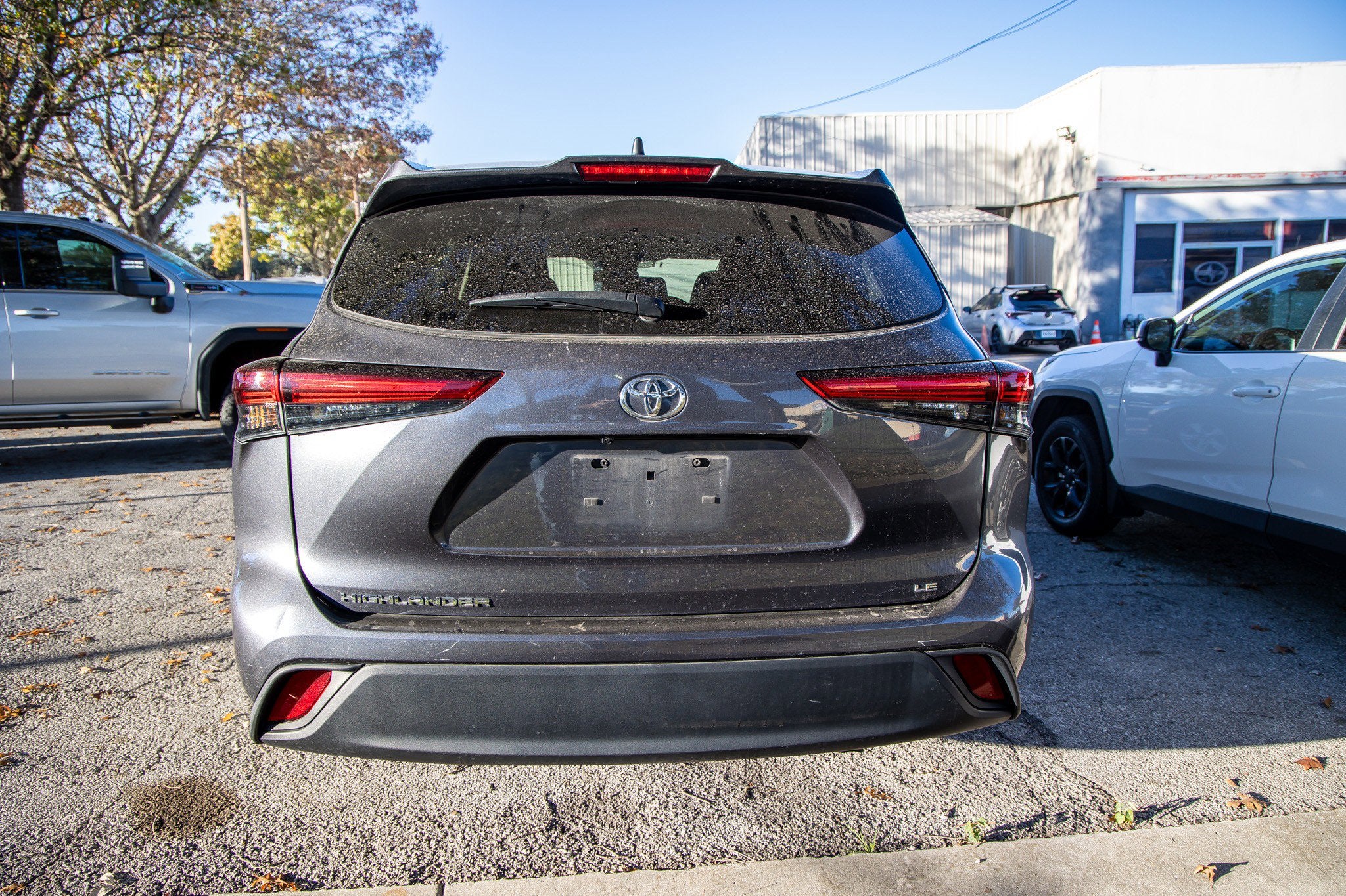 2023 Toyota HIGHLANDER LE