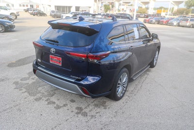 2024 Toyota Highlander Platinum