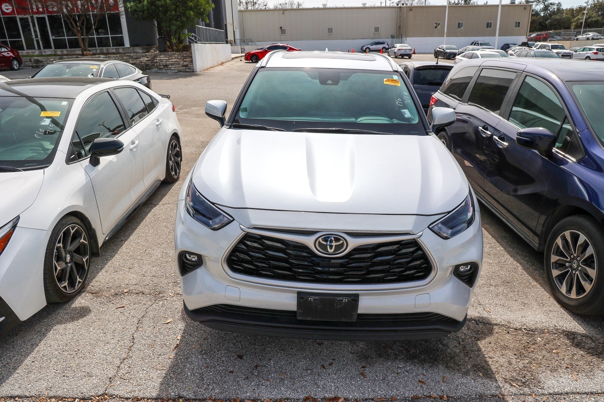 2023 Toyota HIGHLANDER XLE