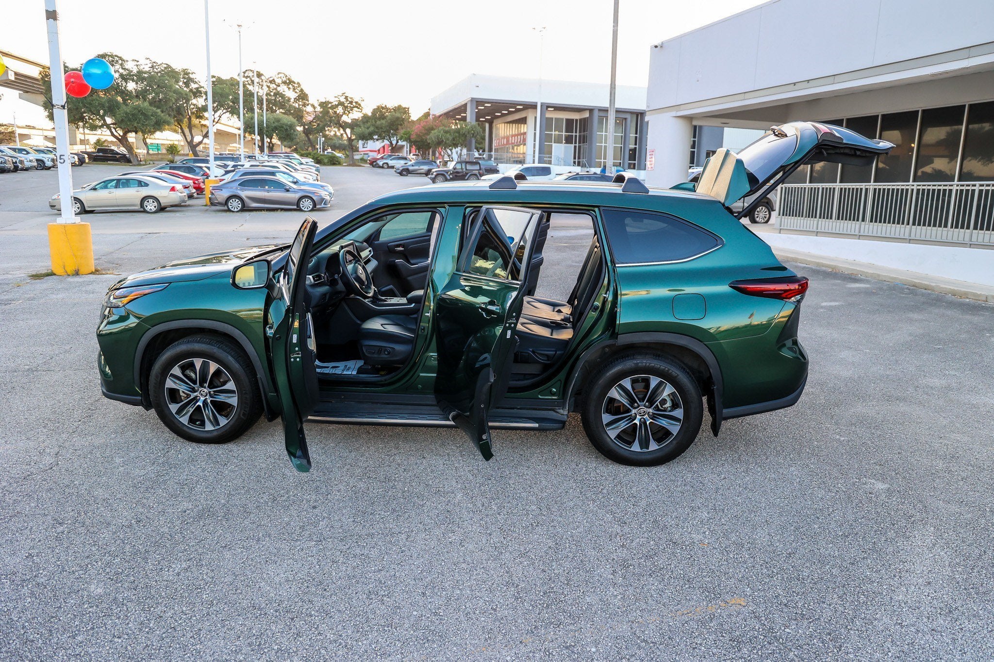 2024 Toyota Highlander XLE
