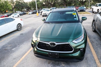 2024 Toyota Highlander XLE