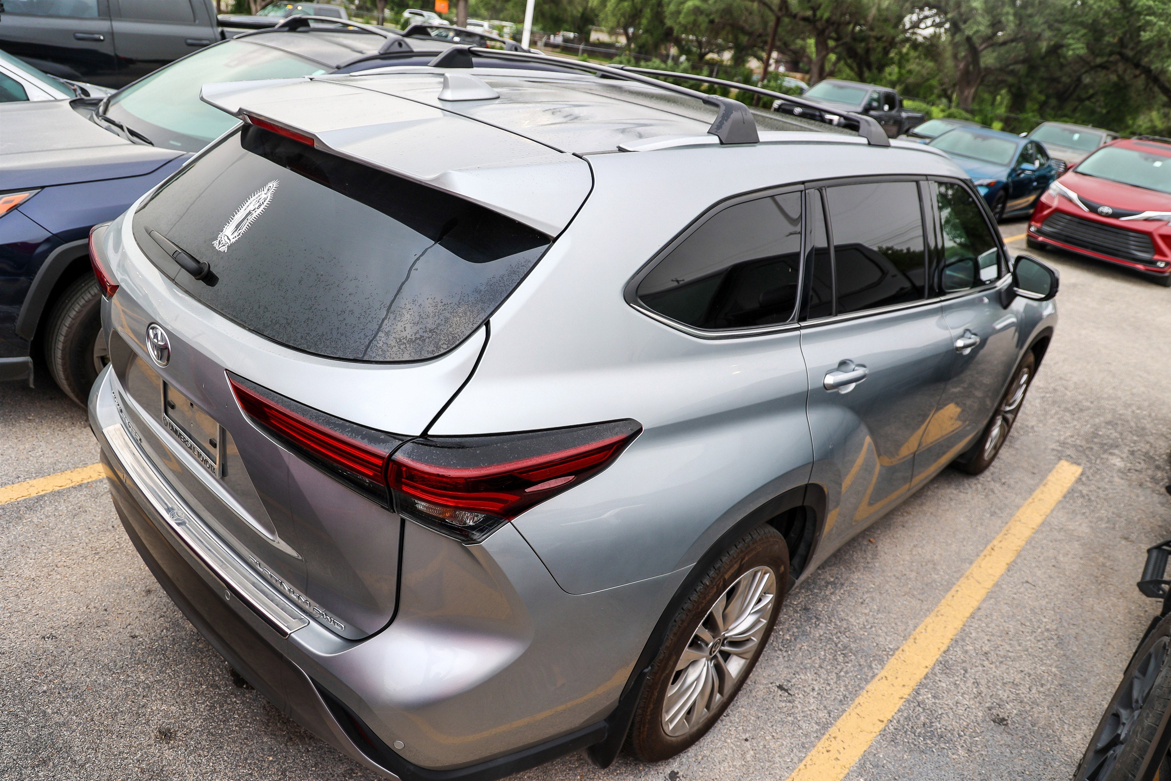 2025 Toyota Highlander Platinum