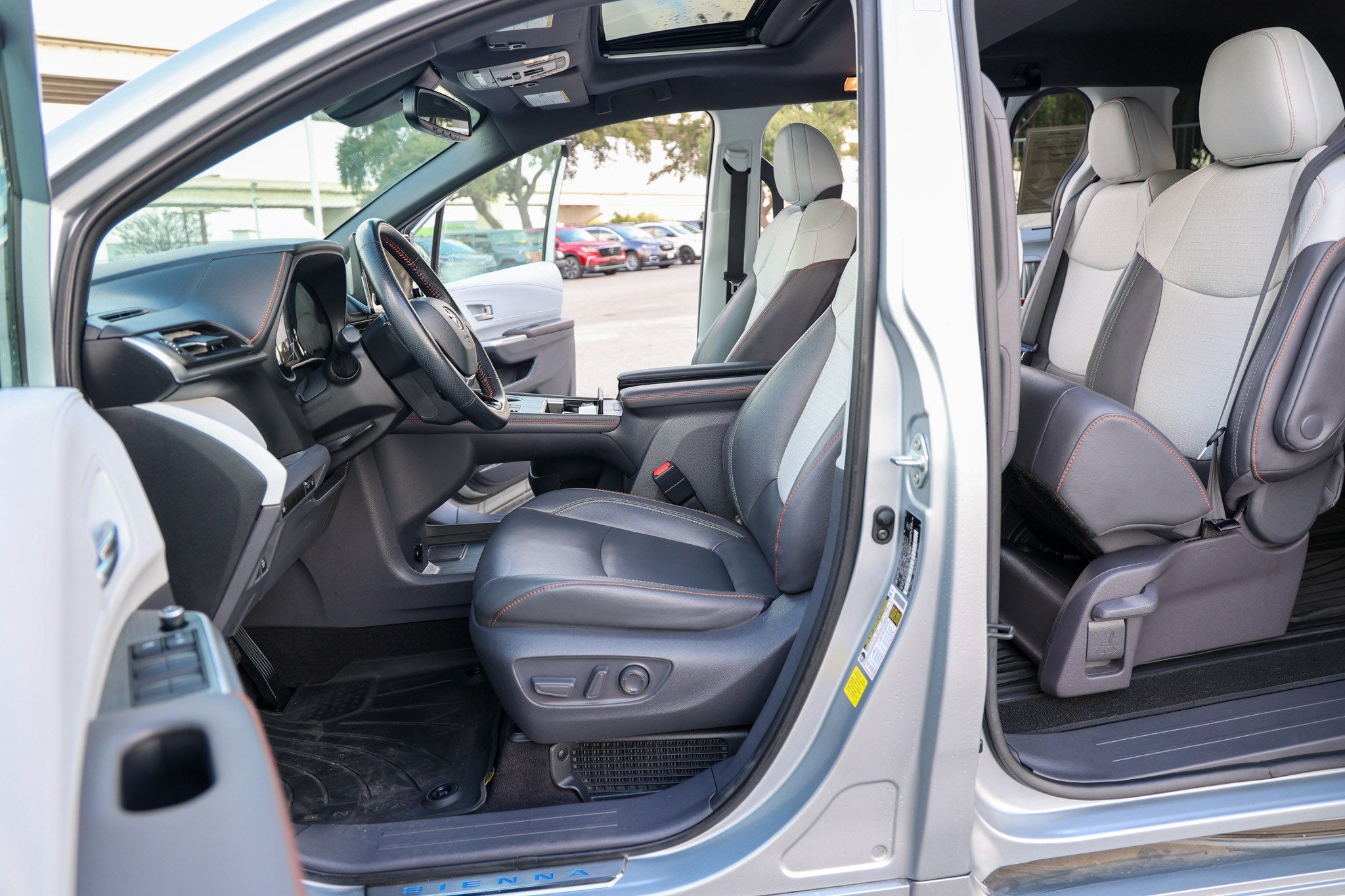 2021 Toyota Sienna XSE