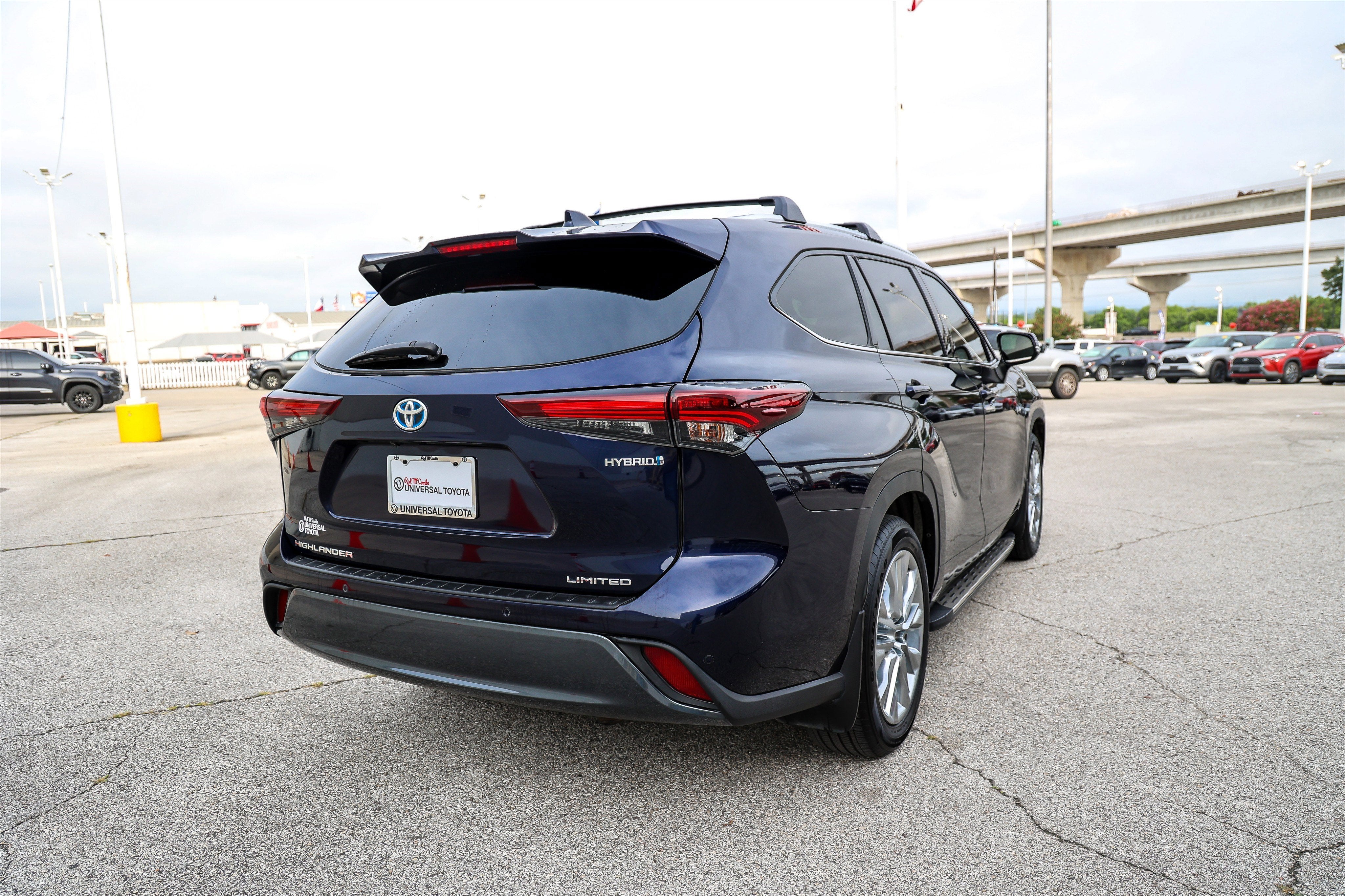 2024 Toyota Highlander Hybrid Hybrid Limited