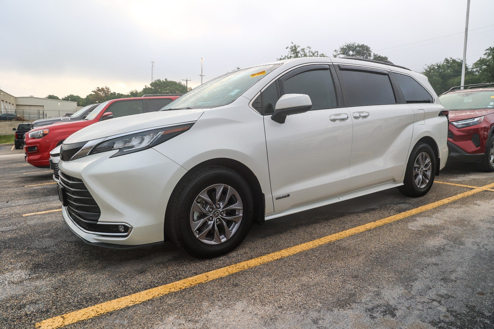 2021 Toyota Sienna XLE