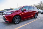 2022 Toyota SIENNA XLE XLE